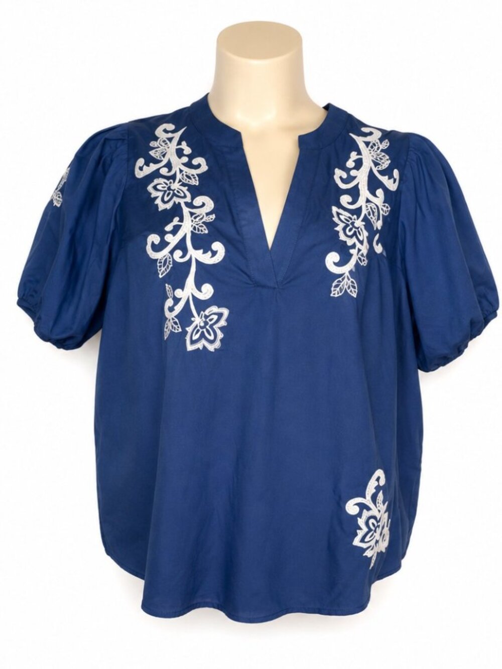 Torrid Blue Embroidered Boho Peasant Top White Floral Detail NWT Size 20-22